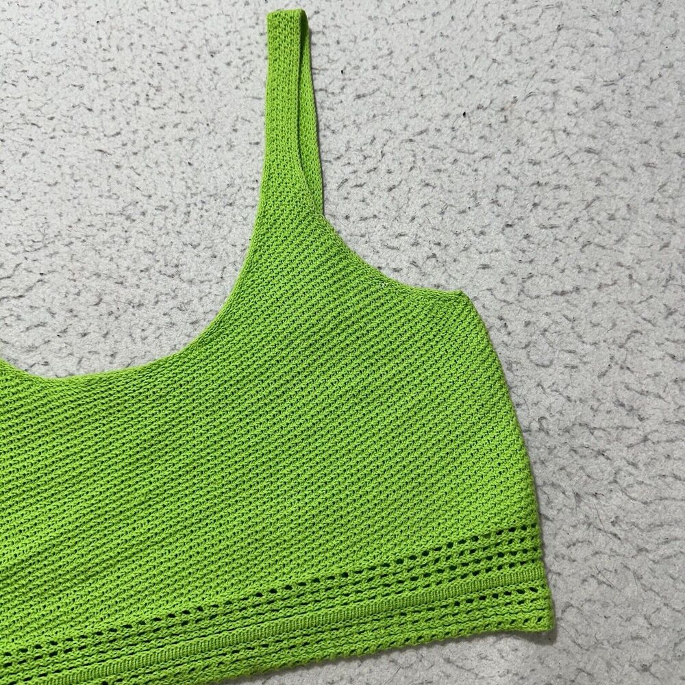 Forever 21 Women's Medium Sleeveless Cropped Tank Top Knit Lime Green Cotton - Picture 3 of 12